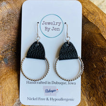 Load image into Gallery viewer, Twisted Hoop Dangle (4 colors)
