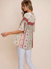 Load image into Gallery viewer, Tawny Floral Babydoll Top