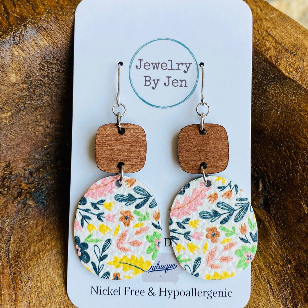 Gentle Summer Floral & Wood Earring