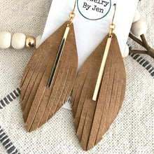Load image into Gallery viewer, Weathered Tan Fringe w/Gold Bar Earring
