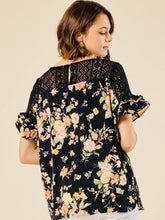 Load image into Gallery viewer, Coral Floral Blouse
